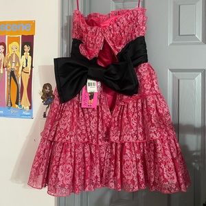 NWT BETSEY JOHNSON DRESS
